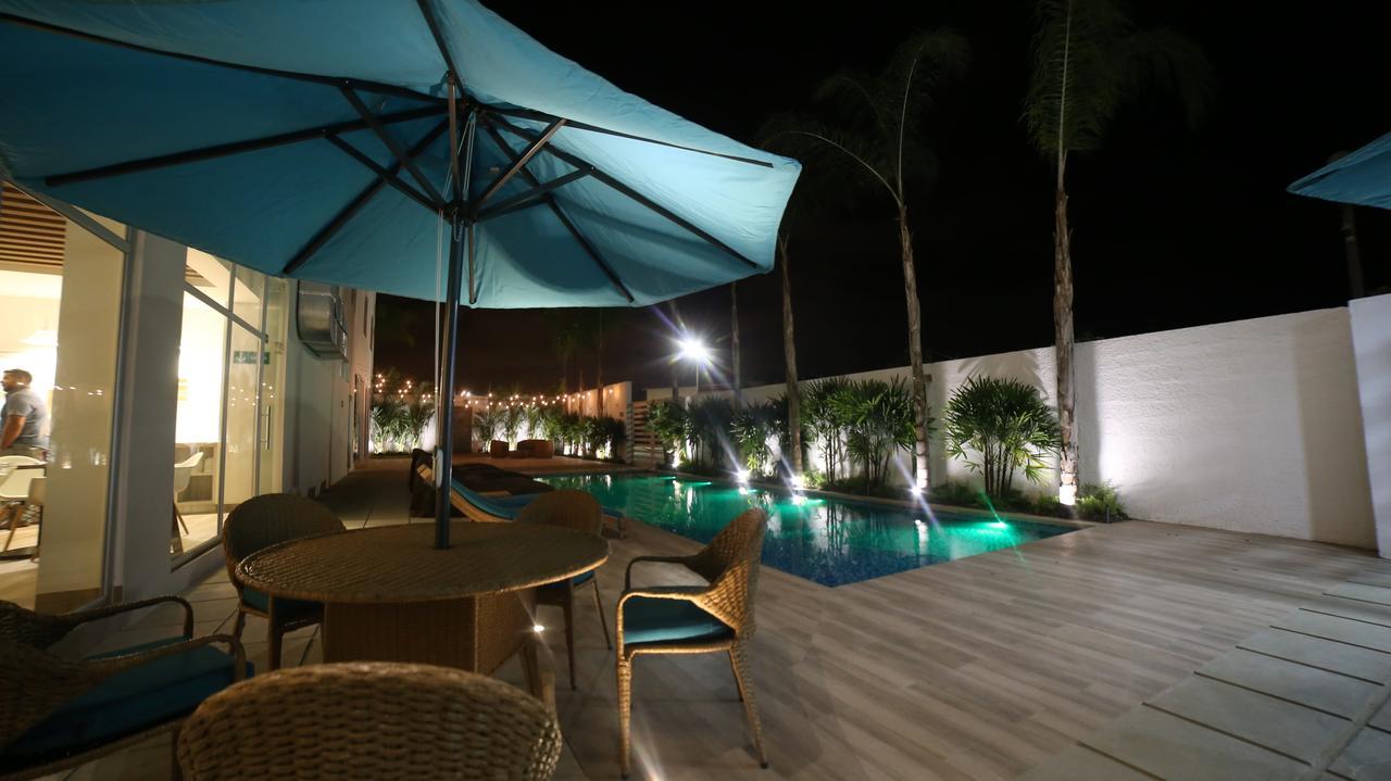 Aquamarina Hotel 만타 외부 사진
