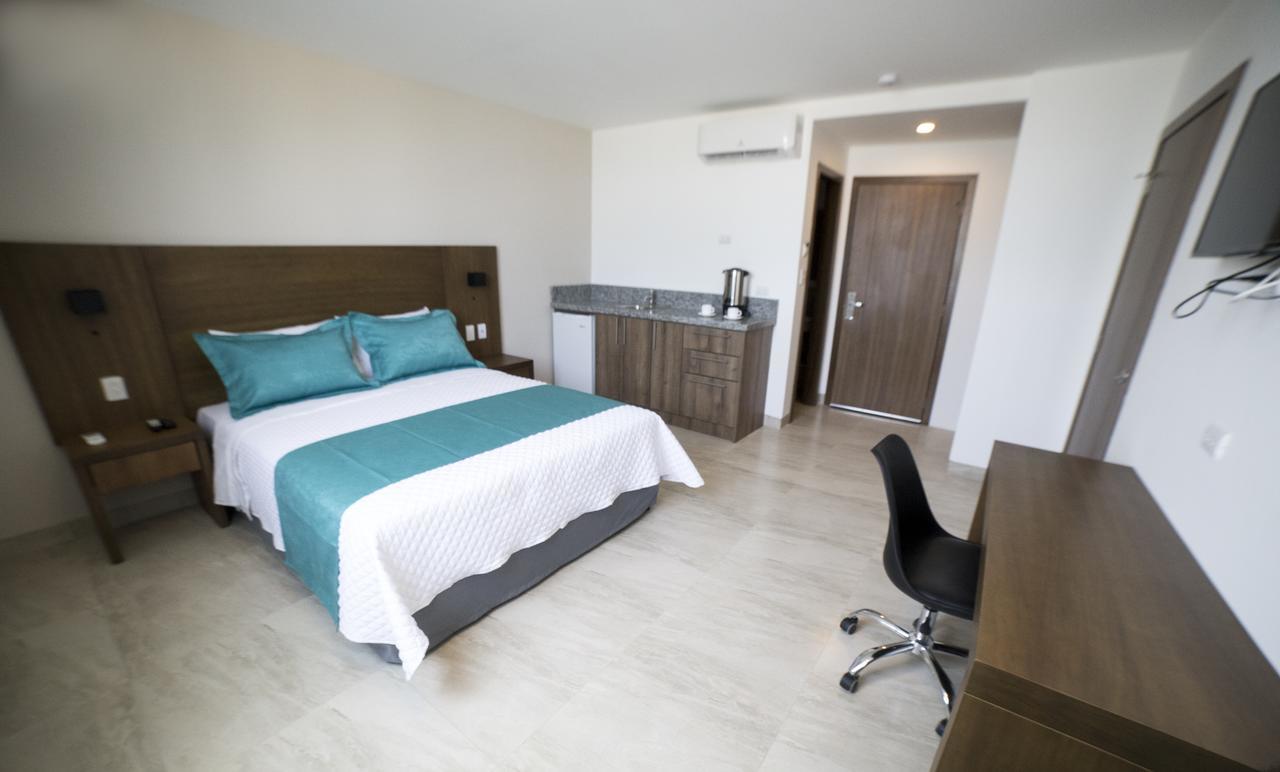 Aquamarina Hotel 만타 외부 사진