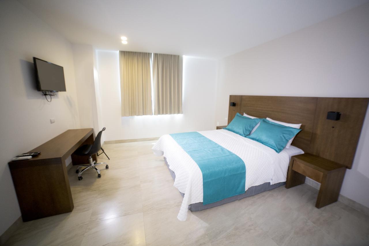 Aquamarina Hotel 만타 외부 사진